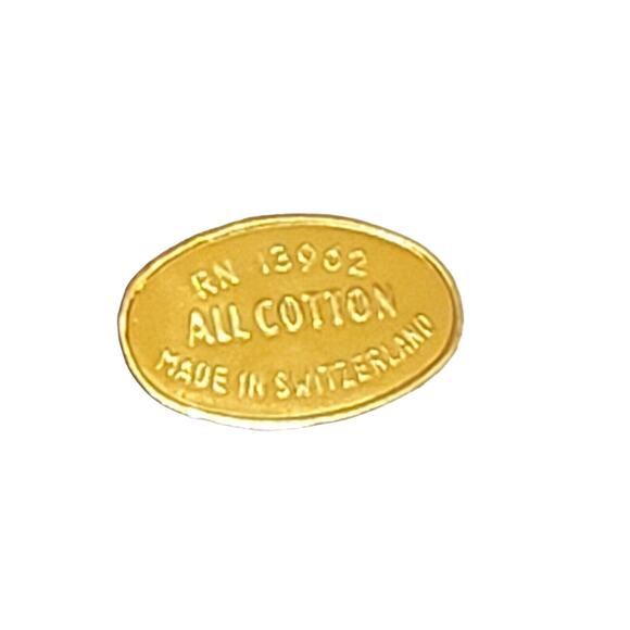 VINTAGE CHRISTMAS CANDLE POINSETTIA HANDKERCHIEF MADE IN SWITZERLAND EMBROIDERED - Picture 3 of 9